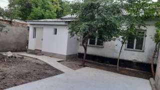 Полдома, 2 комнаты, Фучика/ Ленского, 25 000 $, б/п