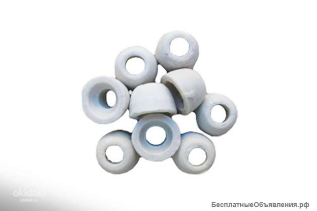 Изоляторы типа БФЧ (бусы фарфоровые чешуйчатые)