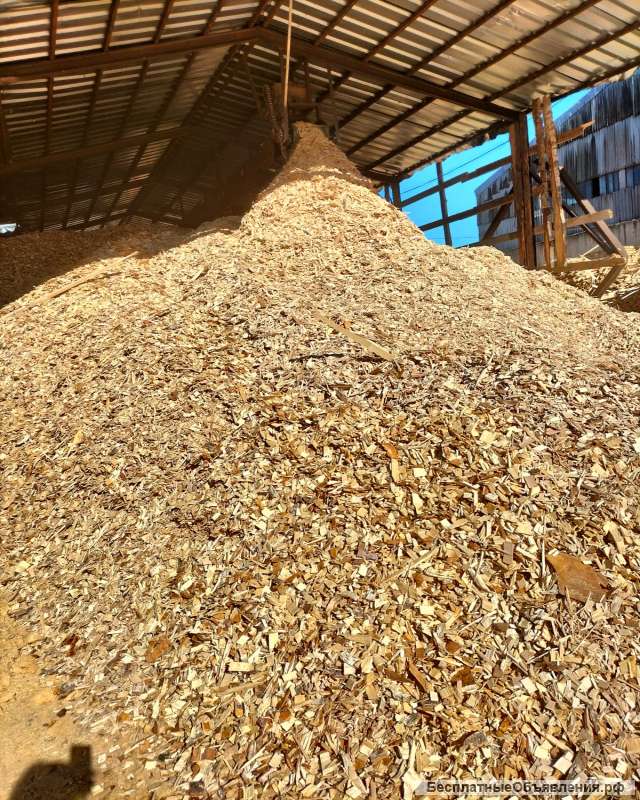 Опилки, щепа