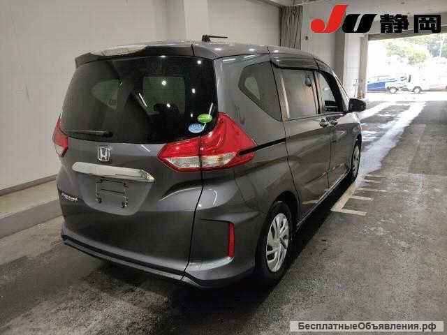 Минивэн Honda Freed кузов GB5 модификация G гв 2017 пробег 99 т.км серый