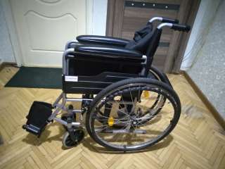 Кресло-каталка для инвалидов