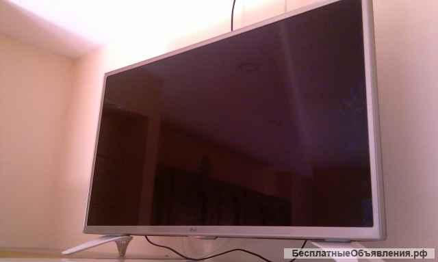 Телевизор LG 32LH609V