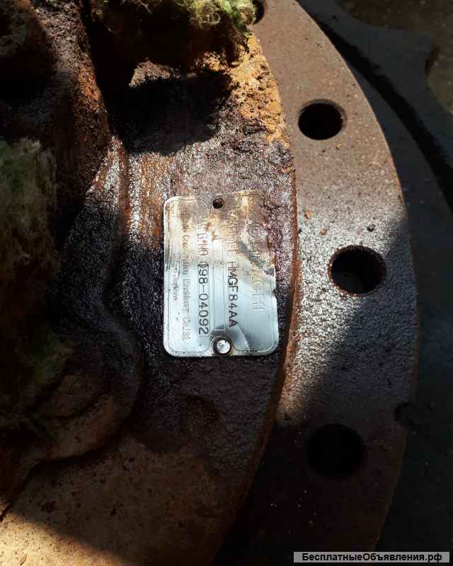 Редуктор хода hitachi ex 400-5