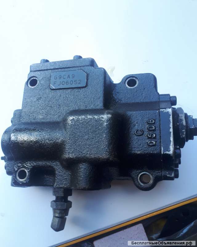 Регулятор насоса гидравлики K3V112DT / Р