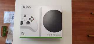 Обменяю Xbox series S, омская гарантия, коробка