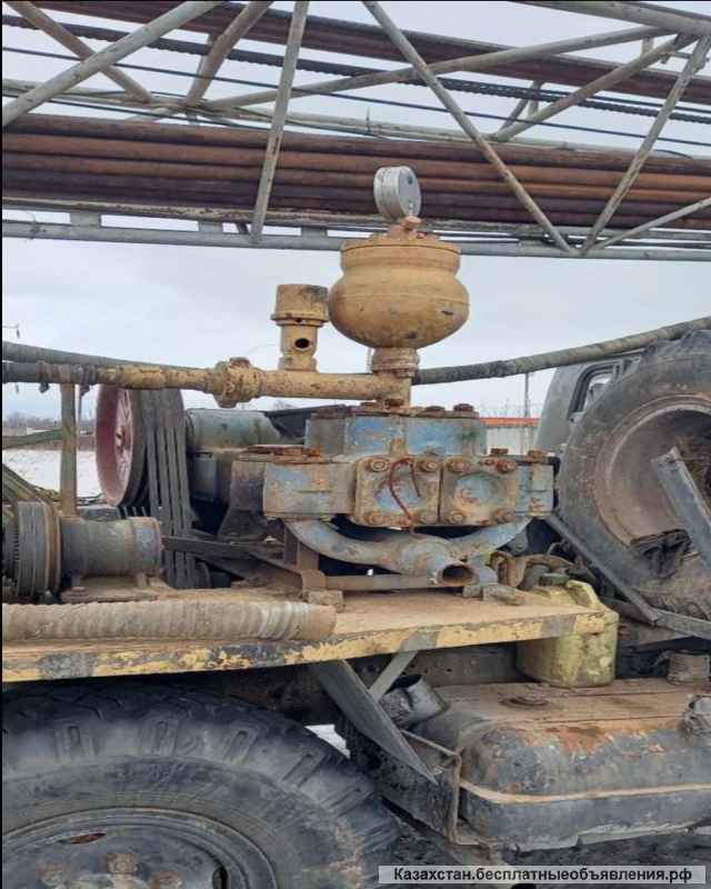Буровая установка УРБ 2.5 на базе ЗИЛ 131 дизель