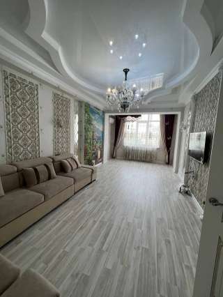 3-комн. квартира площадью 101 кв.м на 3 этаже 10 этажного дома в жилом квартале "Илим"