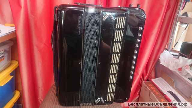 Баян Scandalli мюзетный с французским розливом