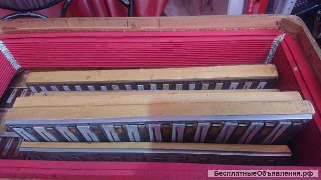 Баян Scandalli мюзетный с французским розливом