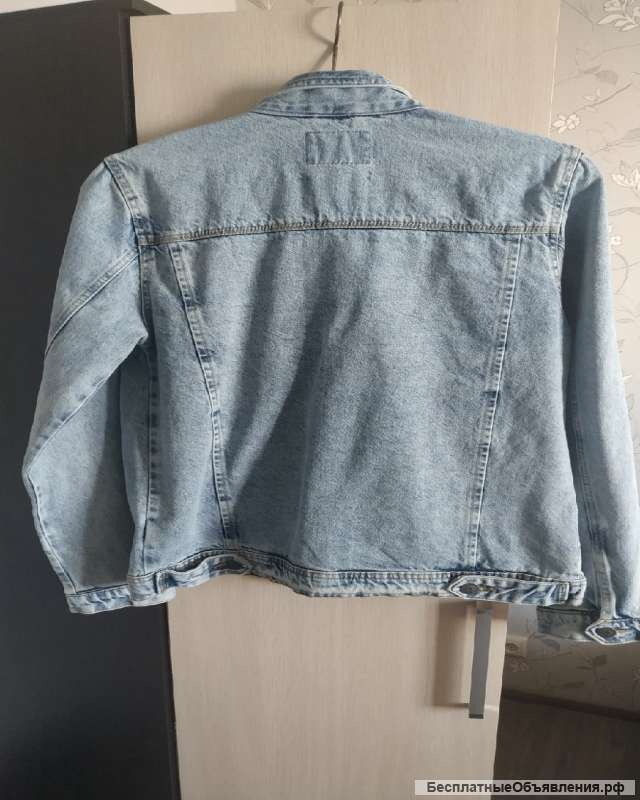 Джинсовая куртка House Brand