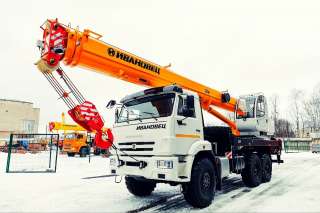 Требуется машинист автокрана на вахту