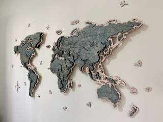 Карта мира из дерева в наличии и под заказ