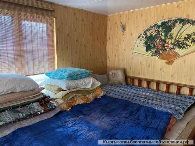 Гостевые дома, с. Кара-Ой, Иссык-Куль (Долинка), б/п