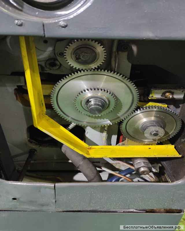 Токарный винторезный станок 16к20. РМЦ 750мм