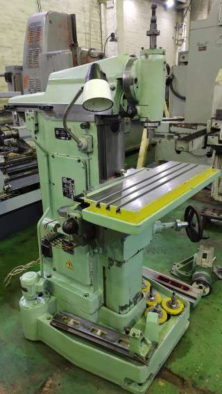 Широкоуниверсальный фрезерный станок СФ-676