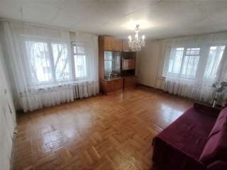 2 к.кв. Аврора ул. Стахановская, 52/ 35/ 6, эт. 4/ 5 кирпич.