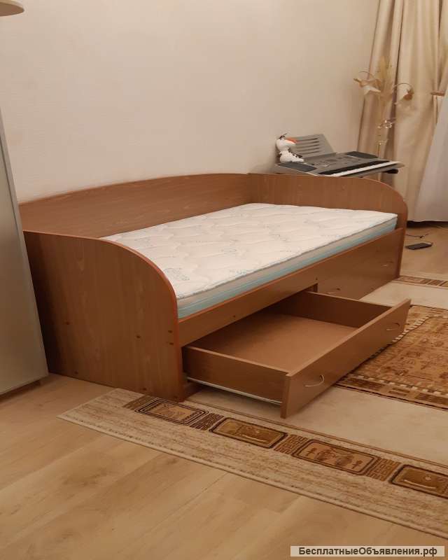 Кровать для детей от 4 до 13 лет