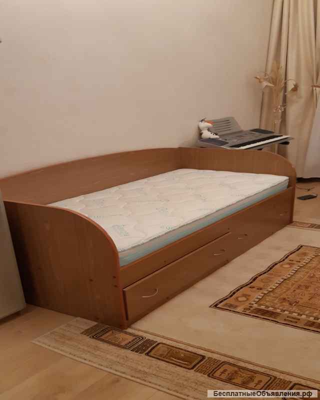 Кровать для детей от 4 до 13 лет