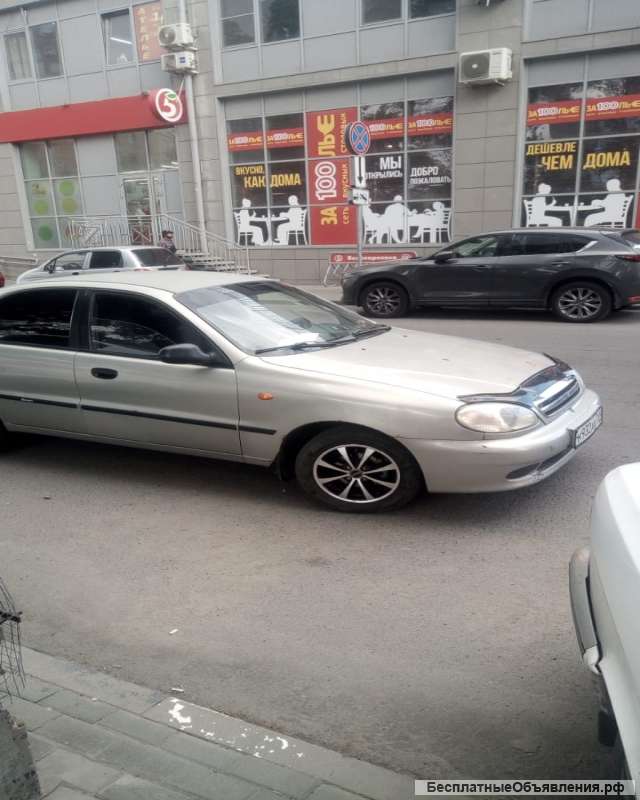 Услуги курьера на легковом авто