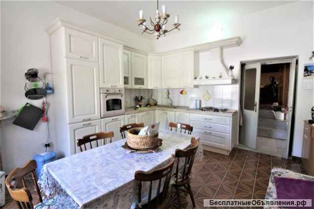 Прекрасный дом в красивом районе