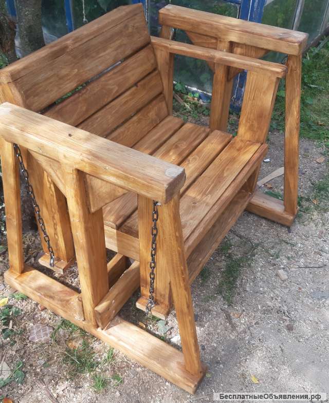 Лавочка скамейка качалка на цепях