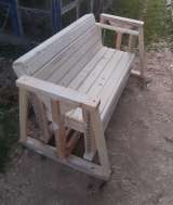 Лавочка скамейка качалка на цепях