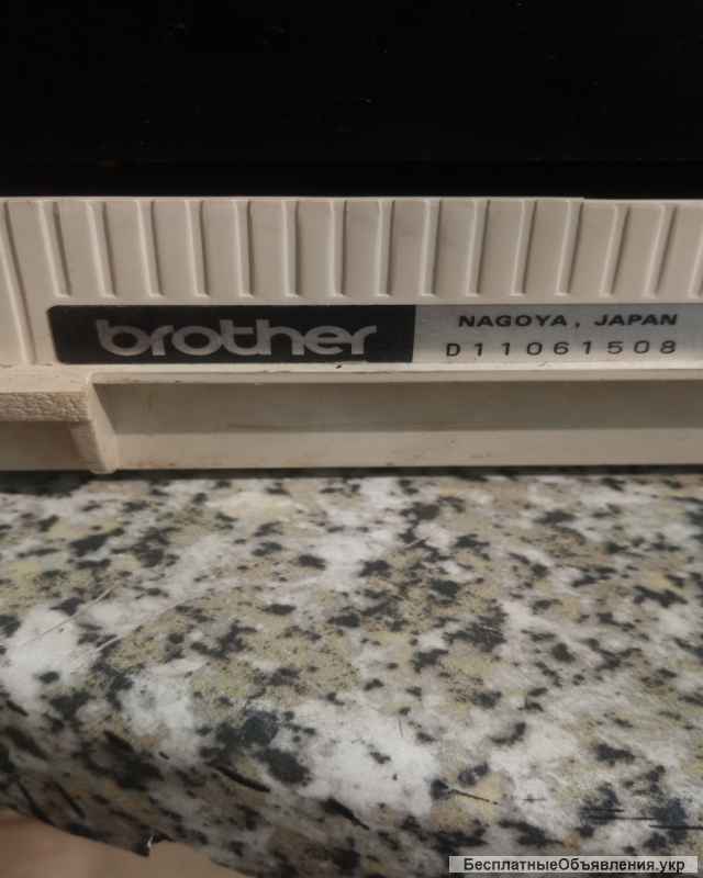 Печатная механическая машинка ЯПОНИЯ с русским текстом