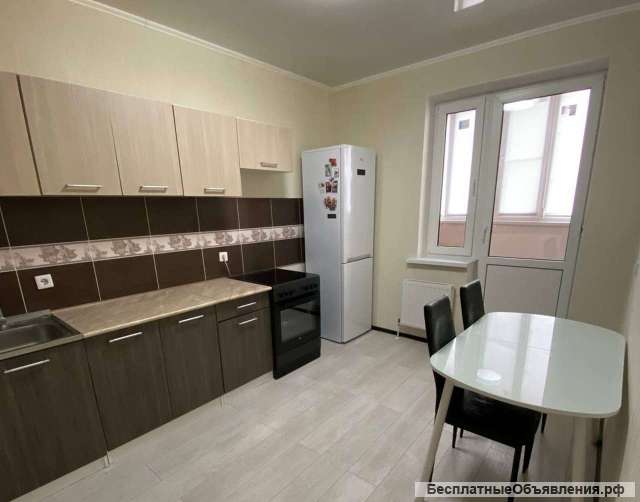1 к.кв. 42 м2 Российская