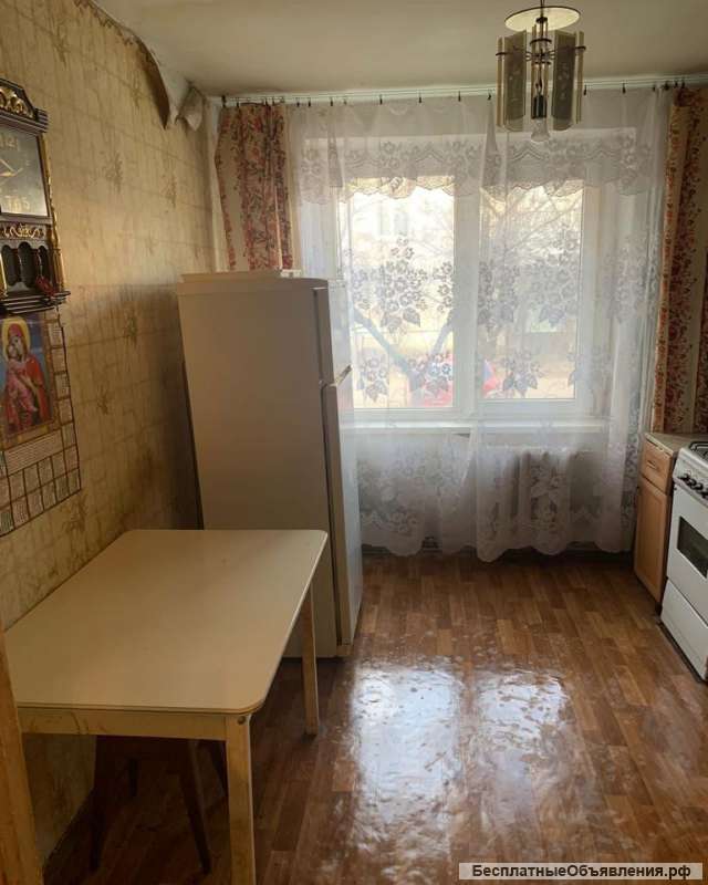 2 к.кв. 50 м2 ремонт Тепличная