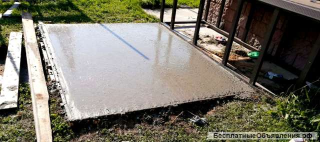 Бетонный фундамент (недорого)