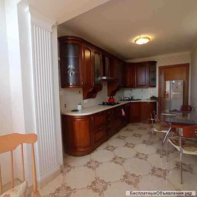 Продаж 1к., квартири 50 кв.м., вул. Авдєєва-Чорноморського, Фонтан, Одеса.