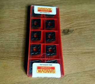 Режущая пластина Sandvik Coromant. T-MAX (CNMG120408-PM4225)