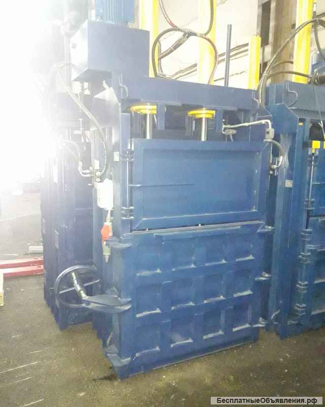 Пресс для отходов ПГП-30ТШ Профи для сборщиков ТБО