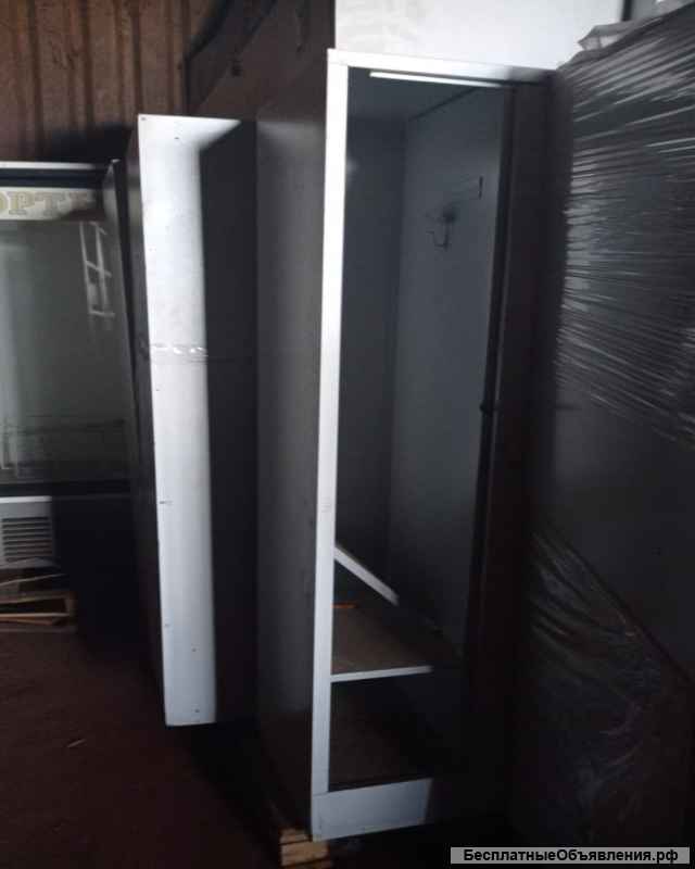 Шкаф металлический для раздевалки