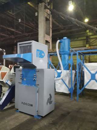 Дробилка PZO -600 - DM для ящиков, ПЭТ бутылок и канистр