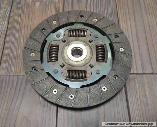 Диск сцепления OSSCA для VW GOLF IV / SEAT TOLEDO II. Артикул 032141032