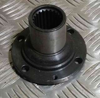 Фланец вала вторичного КПП JAC(ЖАК). Артикул LG520-1701352E16