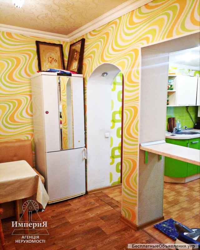 Полдома с ремонтом и всеми коммуникациями на Поселке