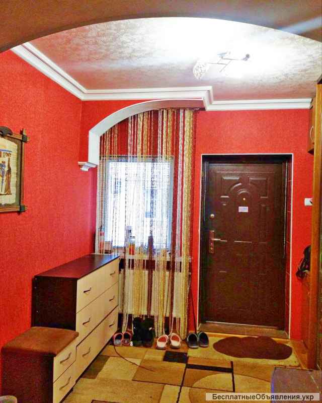 Півбудинку на Панфілова. Ремонт. Всі міські комунікації.