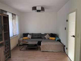 Дом с изысканным и уникальным дизайном интерьера