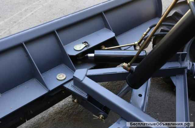 Коммунальный отвал КО-2 (гидроповоротный, без 1/12ТУМ 180)