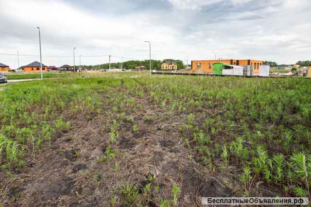 Участок в коттеджном поселке