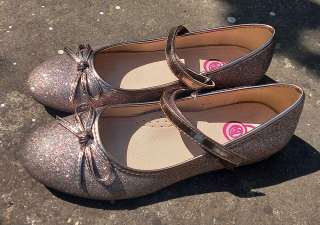 Праздничные туфли для девочки