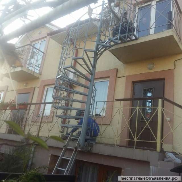 Лестницы. Лестницу на второй этаж. Лестница деревянная