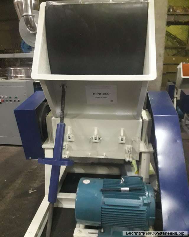 Дробилка DSNL - 800 для большинства видов пластика и пластмас с большой производительностью