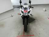 Мотоцикл спортбайк Honda CBR150R рама KC178 модификация спортивный гв 2013 пробег 6 т.км белый