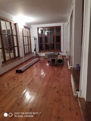 Дом недалеко от города