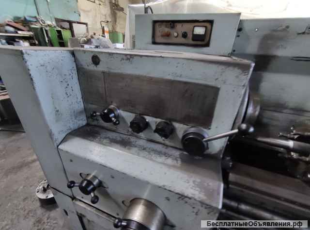 Токар. 1К62Д станок