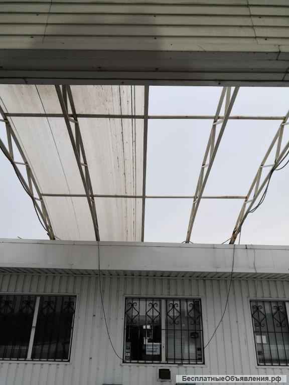 Автозаправочная станция и земельный участок