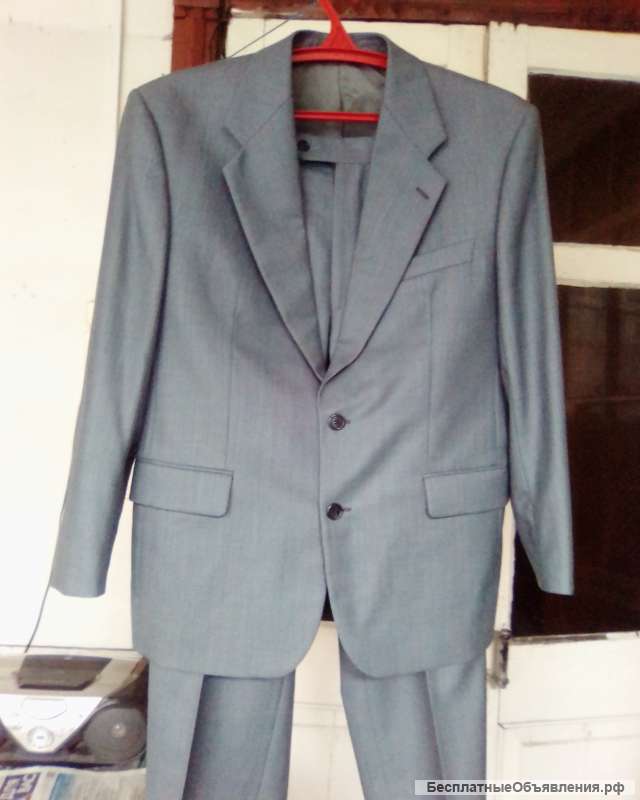 Мужской костюм